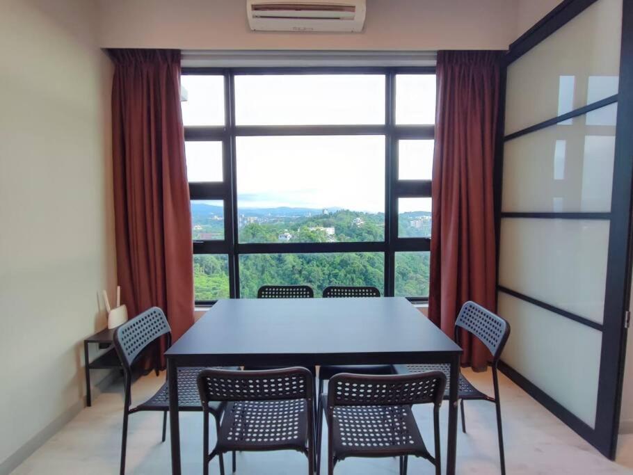 Jq Jesselton Quay Little Angel New Cityseaview Lv29 Netflix 6pax Pangsapuri Kota Kinabalu