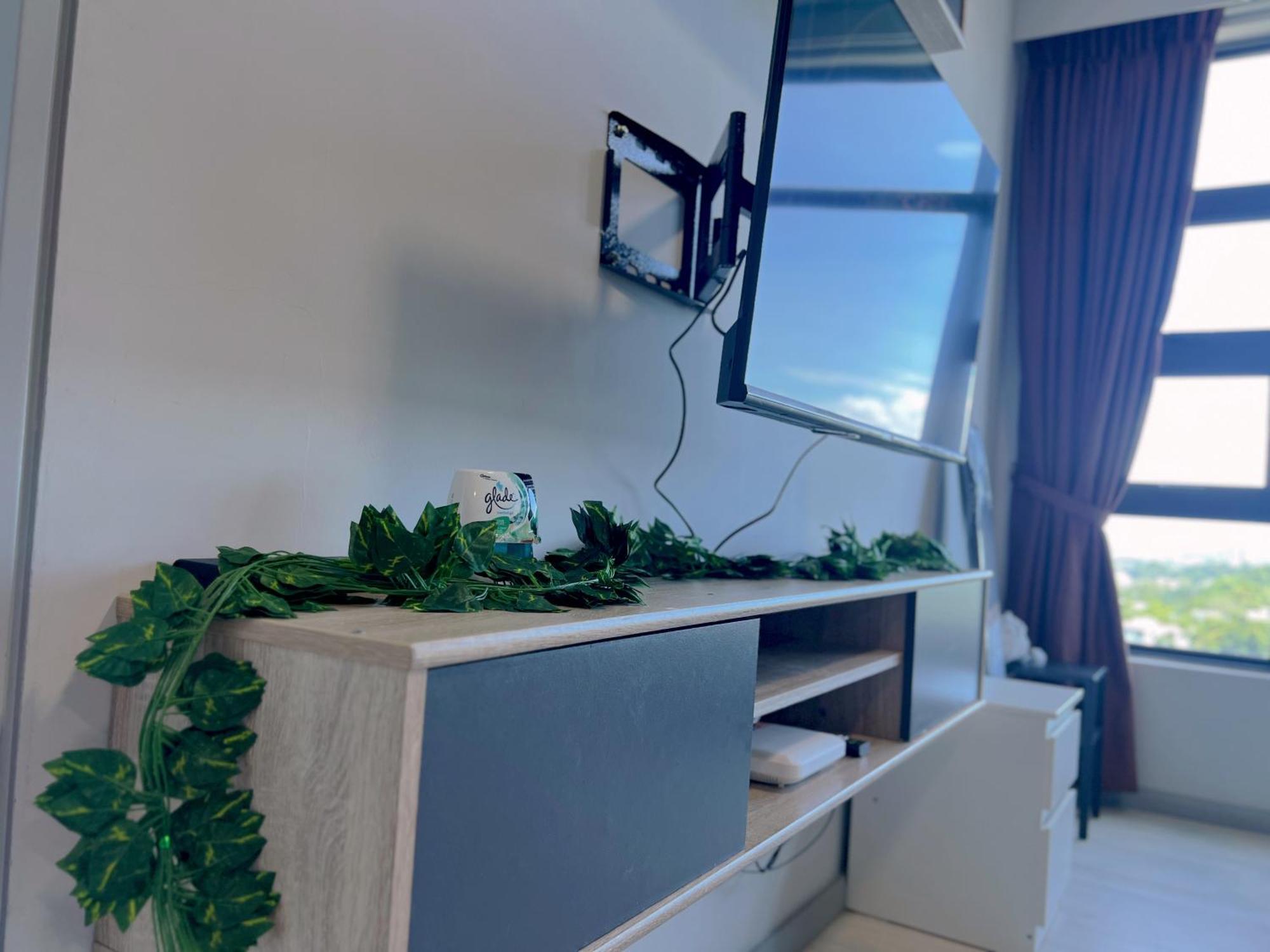 Jq Jesselton Quay Little Angel New Cityseaview Lv29 Netflix 6pax